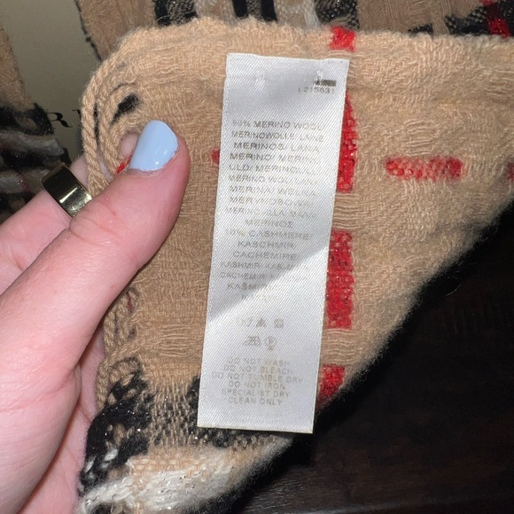 Burberry Glitter Sparkly Nova Check Merino Wool Cashmere Knit Scarf Authentic - Picture 6 of 7